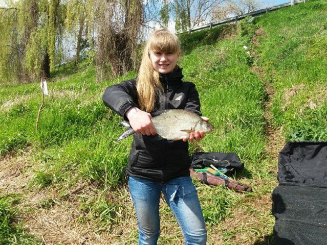 resized_170423_032305_4